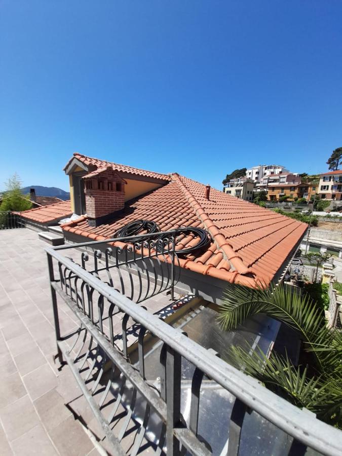 Atena Holiday home *